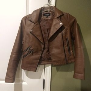 Very Cute Brown Leather Jacket